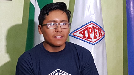YPFB-brinda-apoyo-economico-a-estudiantes-que-participan-en-la-Olimpiada-Internacional-de-Informatica-